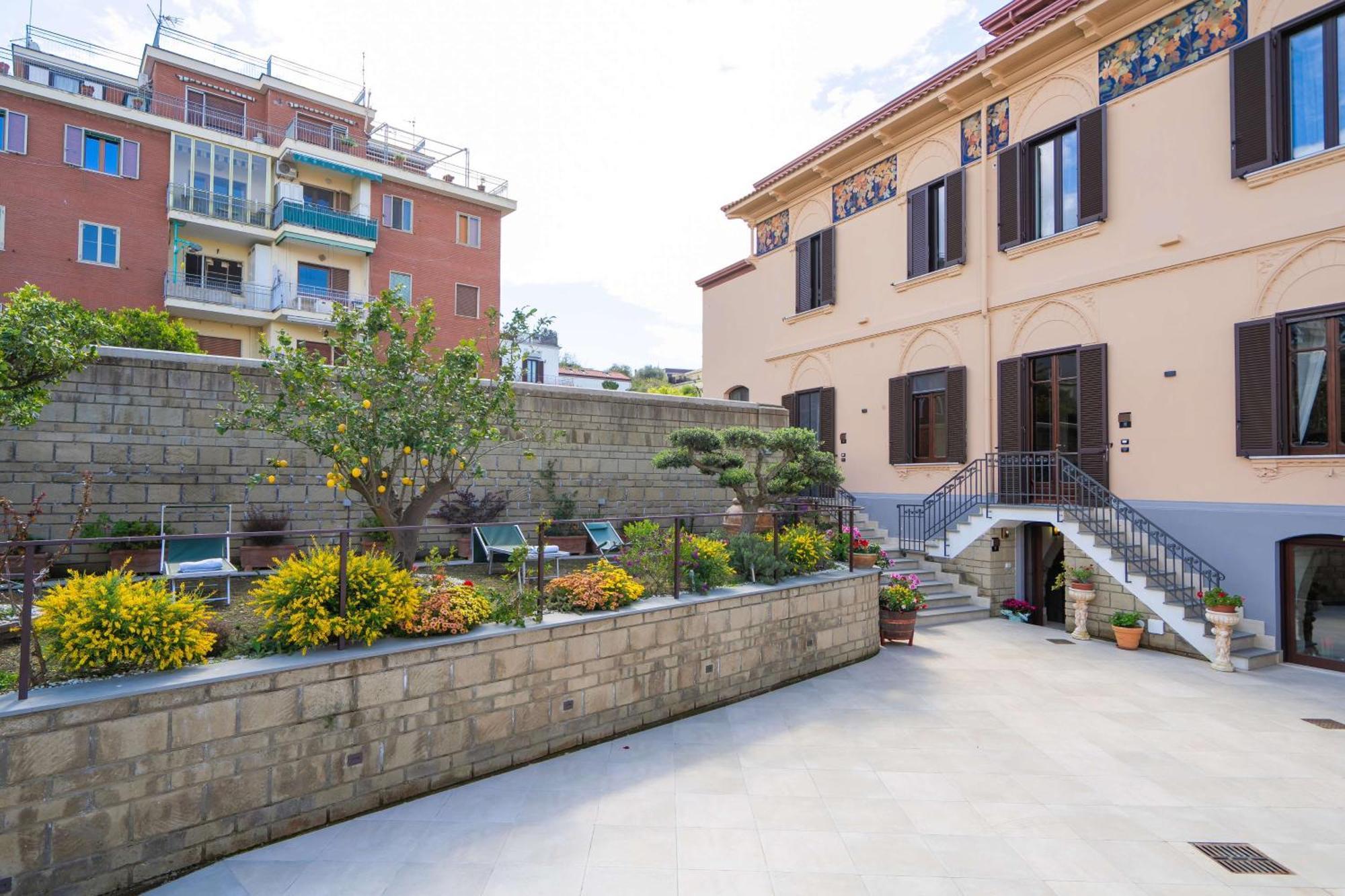 Villa Agostino Luxury B&B ヴィーコ・エクエンセ エクステリア 写真