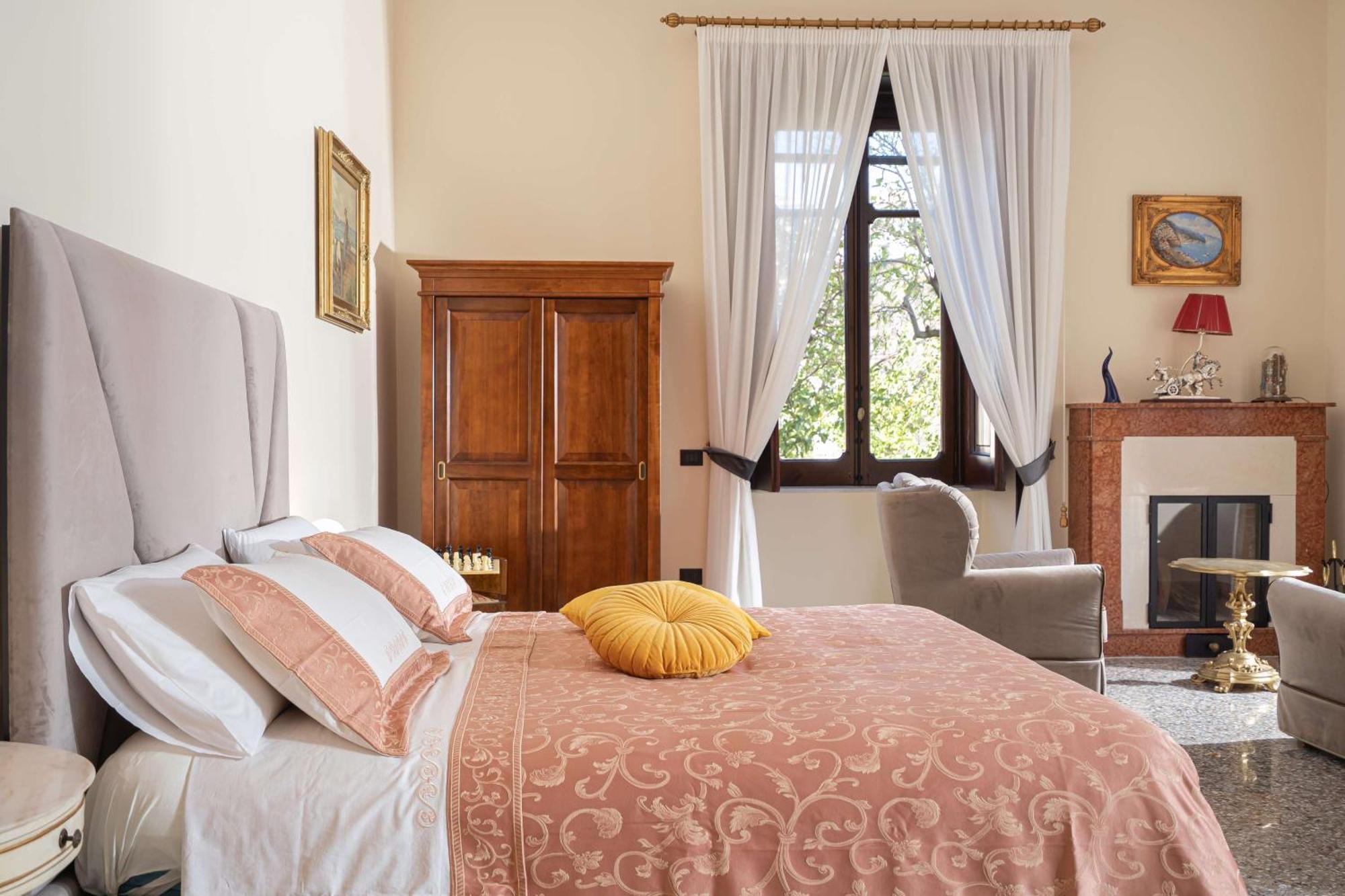 Villa Agostino Luxury B&B ヴィーコ・エクエンセ 部屋 写真