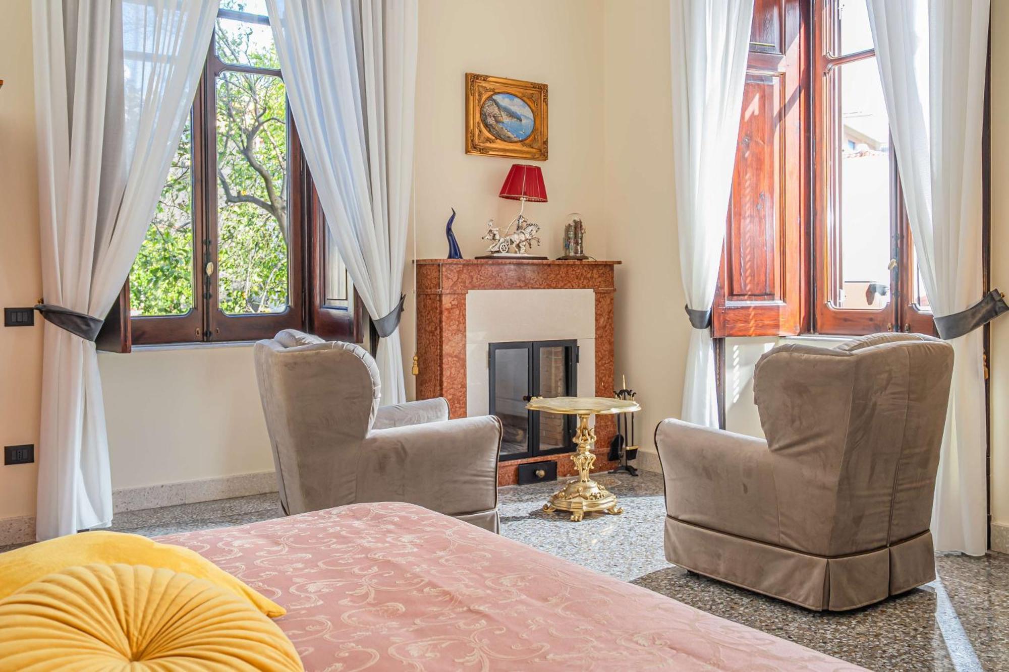 Villa Agostino Luxury B&B ヴィーコ・エクエンセ エクステリア 写真